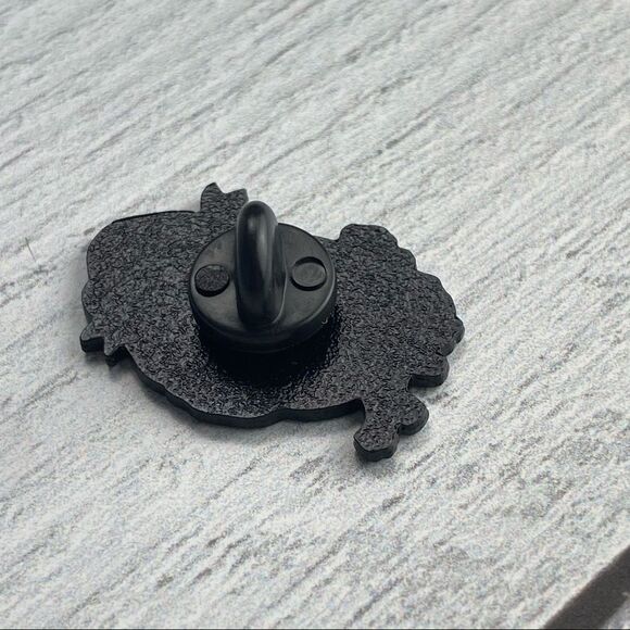 Heart of Rose & Love Enamel Pin/ Brooch Lapel - Picture 5 of 6